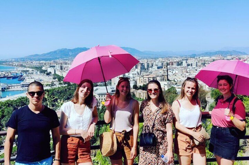 2-Hour French Guided Walking Tour in Malaga