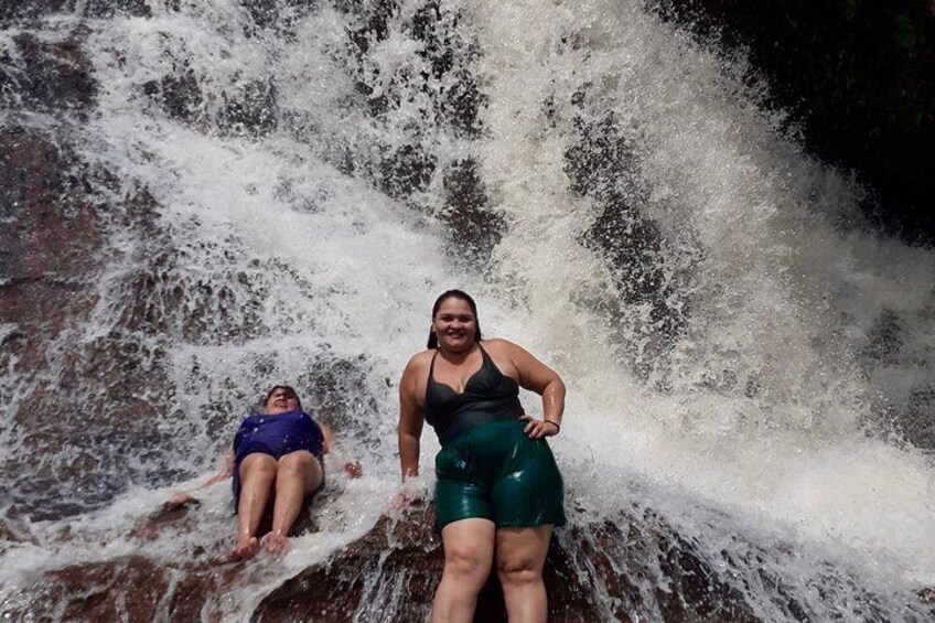 Tours Private Caverna+ Cave + Waterfall in Presidente Figueiredo