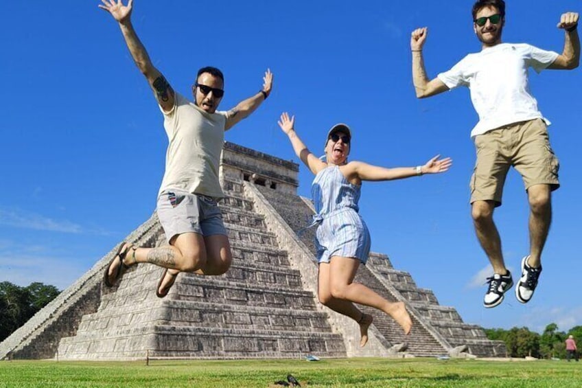 Chichen Itza without crowds