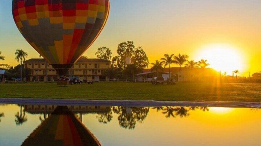Full-Day Hot Air Balloon Experience in Boituva With Transport And Accommodation