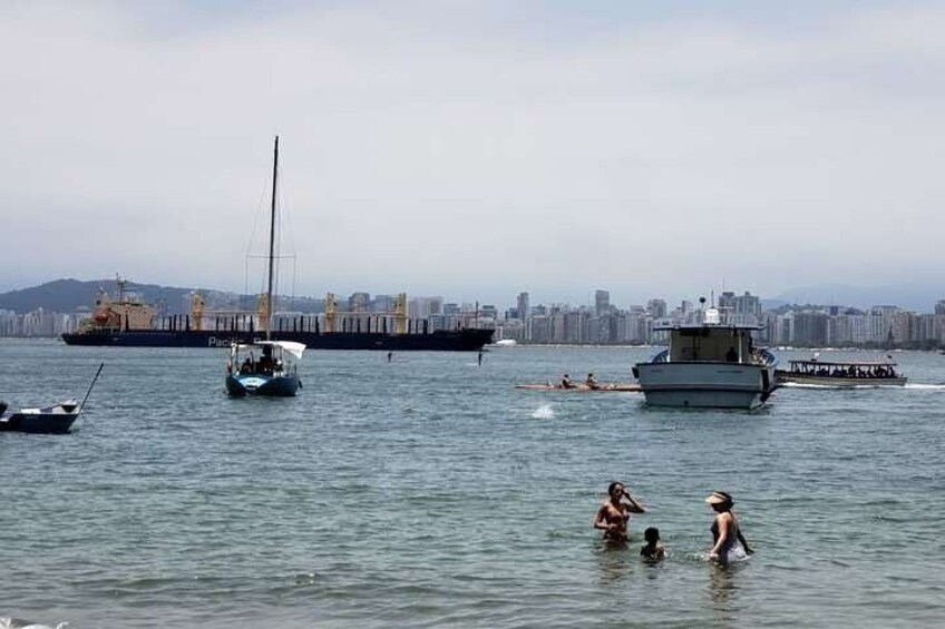 Santos and Guarujá Beaches Full-Day Private Boat Tour
