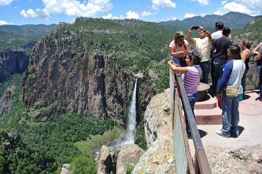 Full Day at La Cascada de Basaseachic from Chihuahua