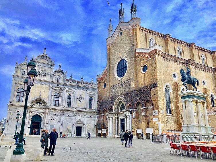 Walking Venice city tour of St. Mark's Square & Castello