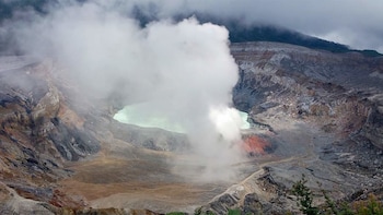 Poas Volcano & La Paz Waterfall Gardens Tour