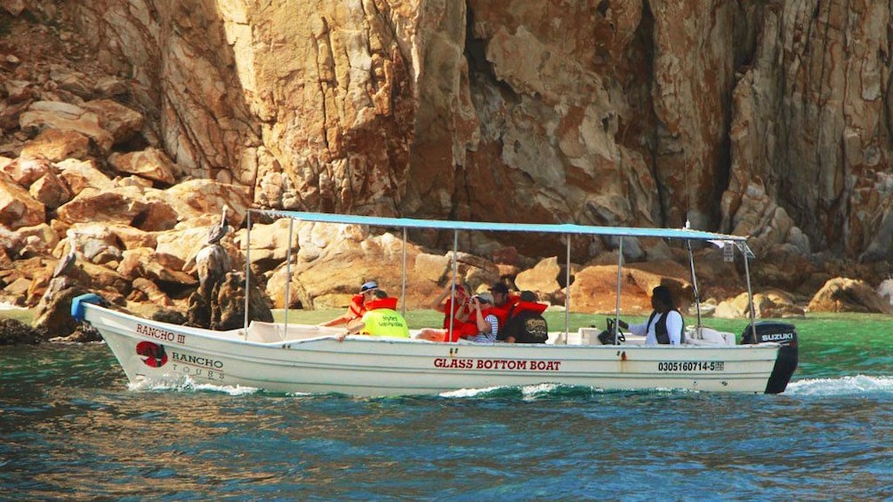 Glass bottom boat on Rancho Tours in Los Cabos