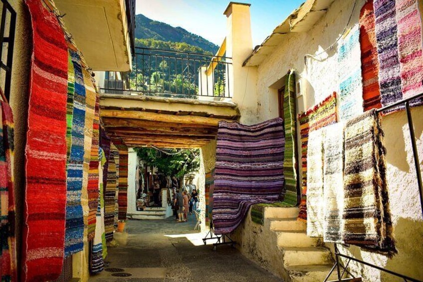 typical alpujarra carpets