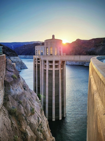 Ultimate Hoover Dam Tour From Las Vegas with Lunch