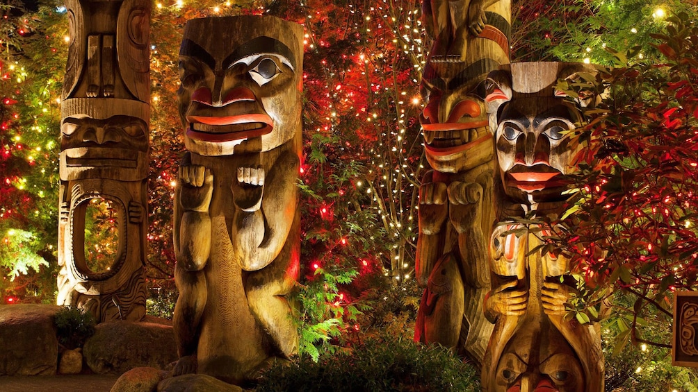 Totem poles and christmas lights in Vancouver