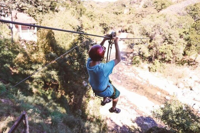 Have fun in the zipline