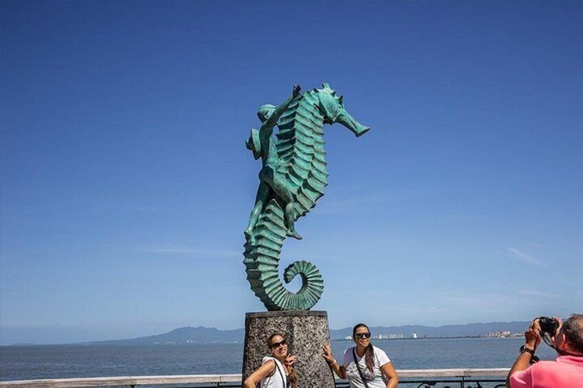 Visit amazing monuments