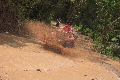 Tour privado en cuatriciclo por las aguas primaverales de Puerto Vallarta