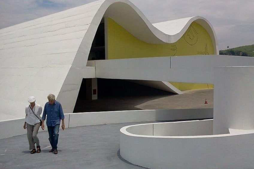 The Oscar Niemeyer Way Private Tour Key figure in the Brazilian architecture