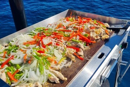 3-hour Snorkelling and Catamaran in Cabo San Lucas