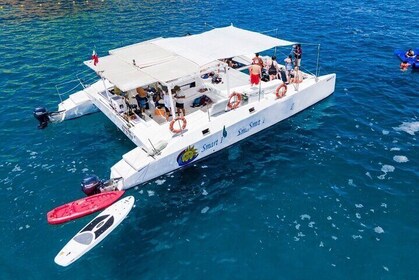 3-hour Snorkelling and Catamaran in Cabo San Lucas