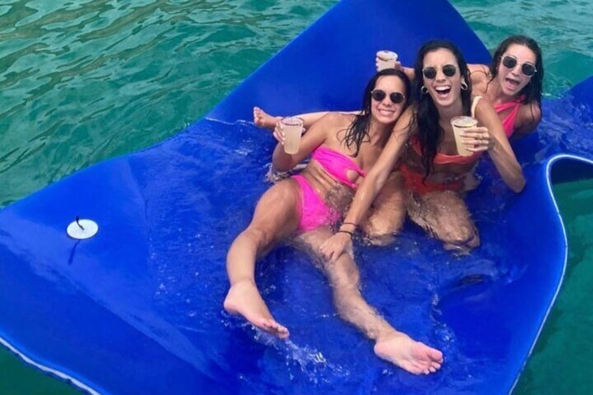 Snorkeling Experience Tour in Cabo (open bar & lunch included) CABO BLUE BOAT