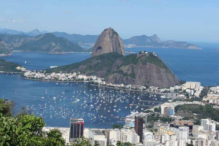 Sugarloaf Mountain by Luis Darin