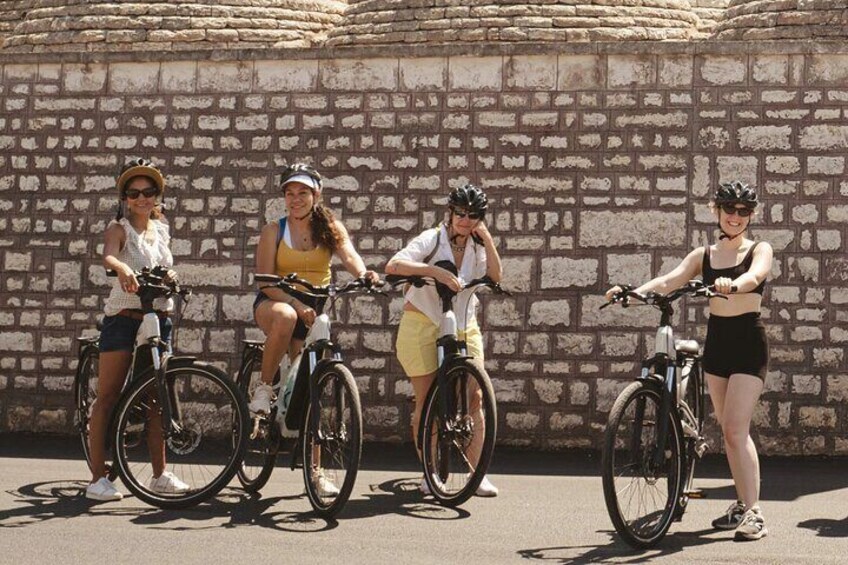 E-Bike, Focaccia and Wine