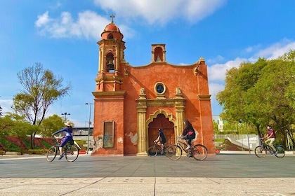 Half-Day Small-Group Historical Centre Mexico City Tour