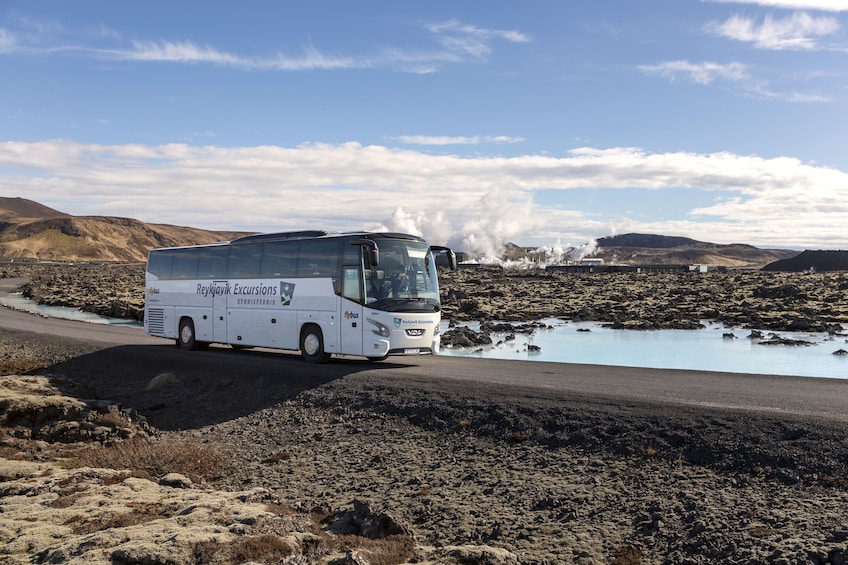 Flexible Bus Transfers between Reykjavik & the Blue Lagoon