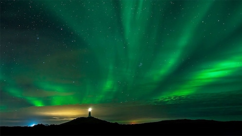 Northern Lights & Constellations Guided Tour from Reykjavik