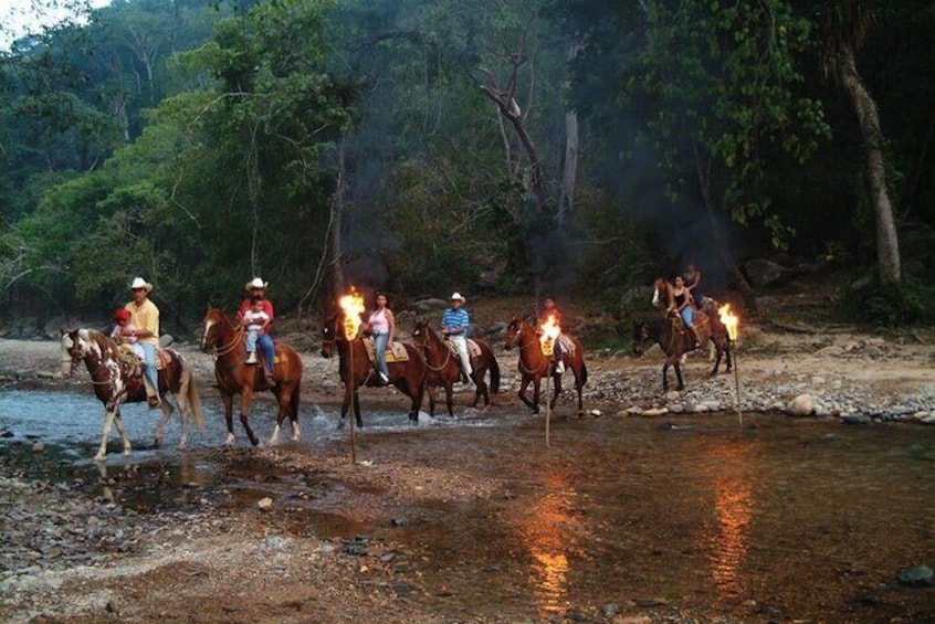 Horse back riding in la Sierra Madre 