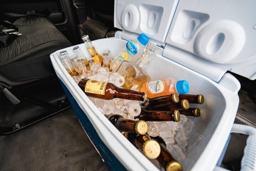 Beer, water, Electrolit and tequila included in transportation