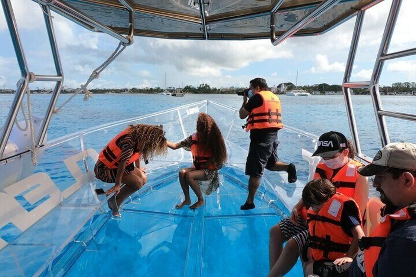 Clear boat Cozumel snorkel