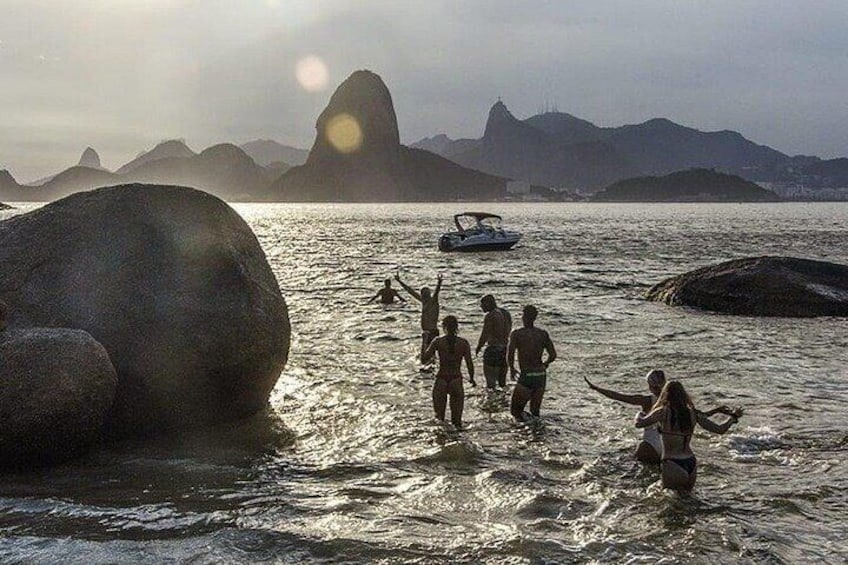 Private Boat Tour In Rio de Janeiro – All Inclusive Half Day Tour