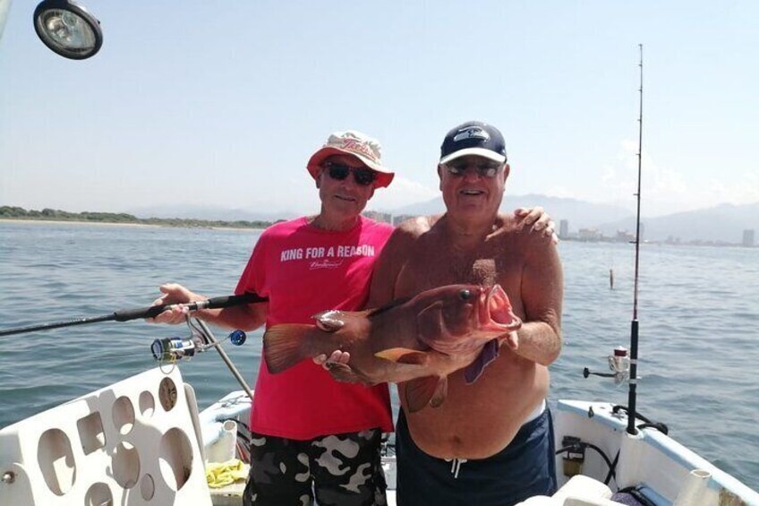 Private Inshore Fishing Adventure in Puerto Vallarta with Snacks