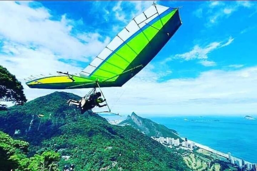Hang Gliding in Rio de Janeiro with Hotel Pick-up and Drop-off