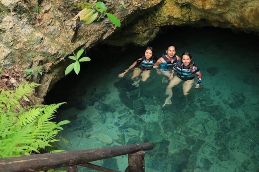 History, natural beauty, and art merge on this excursion to Tulum and the Casa Tortuga Cenotes.