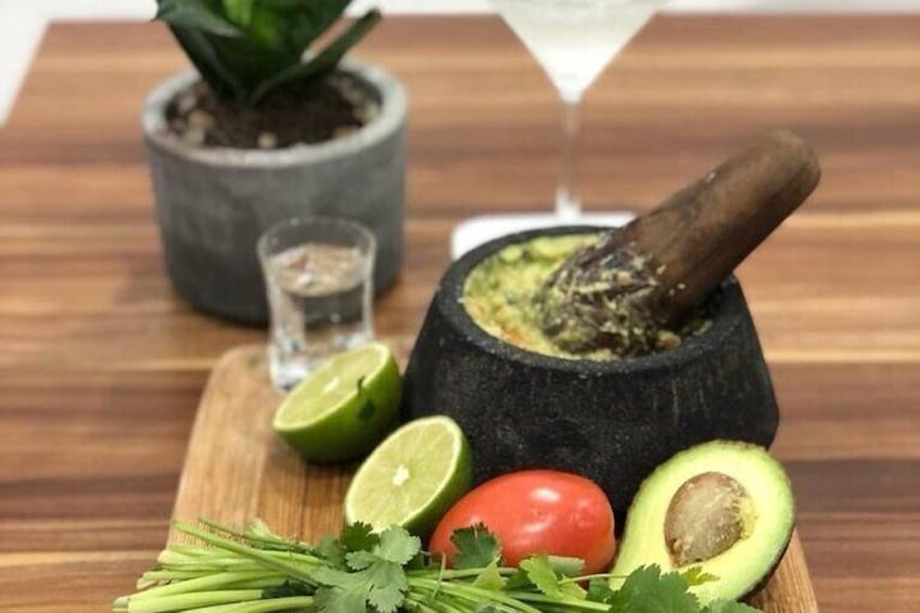 Cozumel!! Guacamole And Margarita Fiesta!!! ( Virtual Experience)