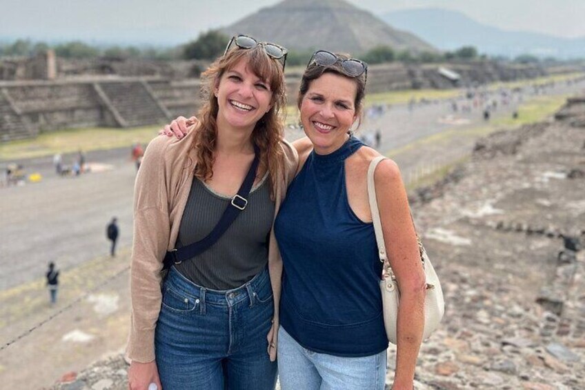 Teotihuacan Pyramids Tour