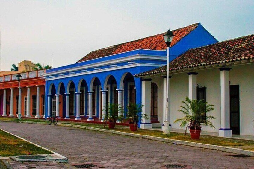 Full Day Tour to Tlacotalpan and Alvarado from Veracruz