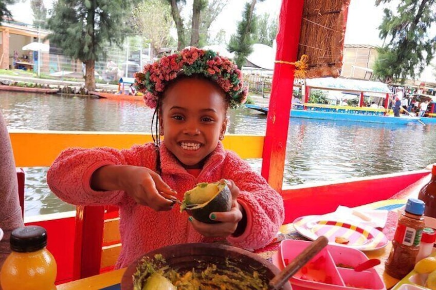 Xochimilco: Mexican Party on boat with Unlimited Drinks