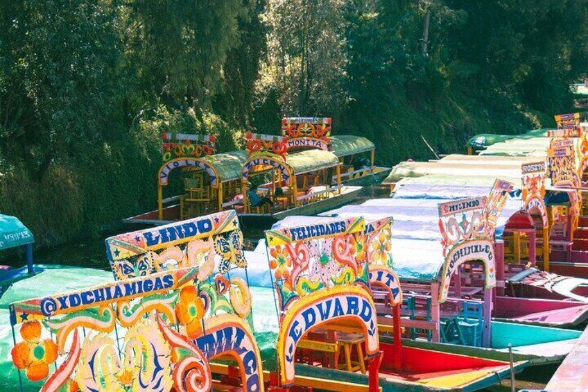 Xochimilco: Mexican Party on boat with Unlimited Drinks