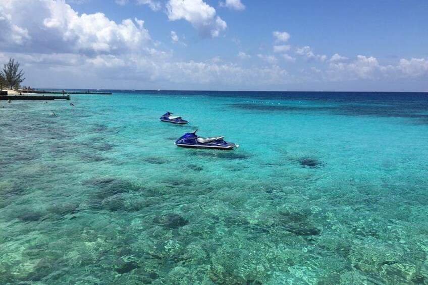 We will snorkel in a beautiful and spectacular reef.