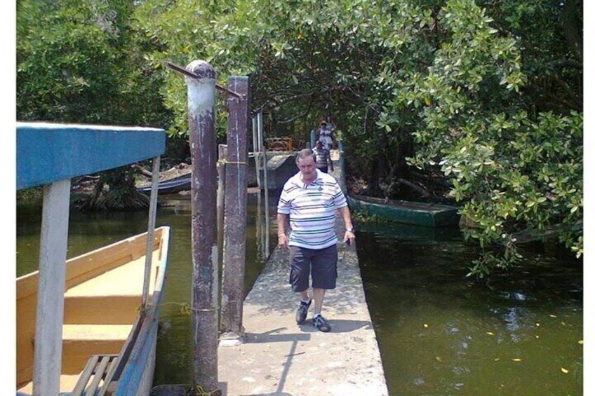 Coyuca Lagoon Tour in Acapulco