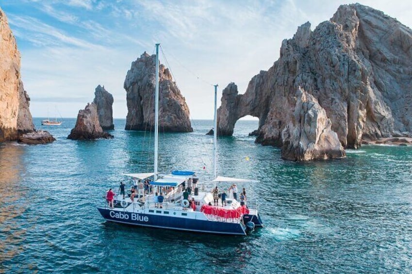 Photo taken at the arch while a board Cabo Blue Boat. #privatecharter #privateboat #boattour