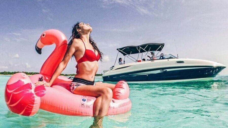 El Cielo Snorkeling by Private Boat and Lunch