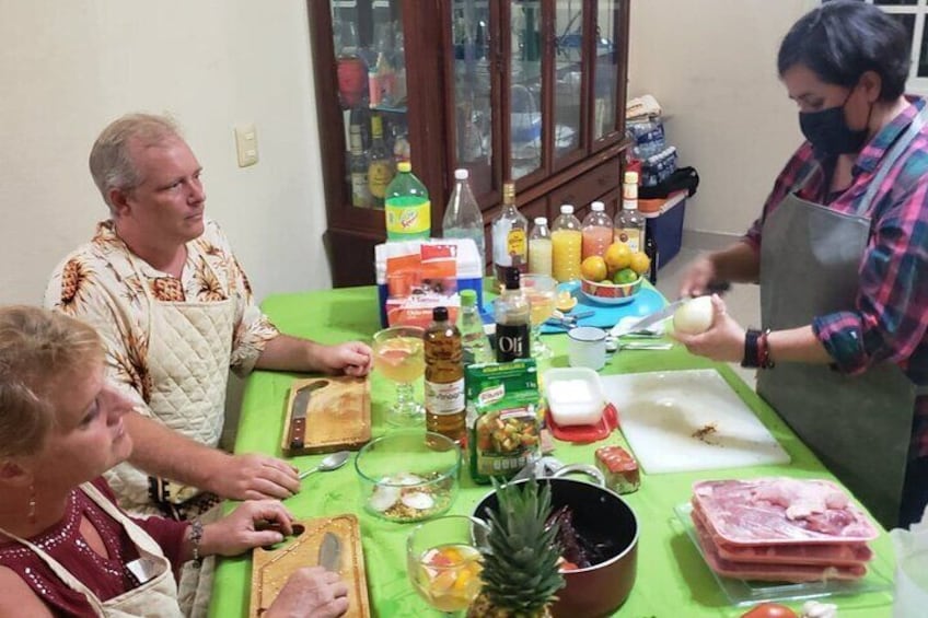Private Mexican Trompitos Cooking Class in Cozumel