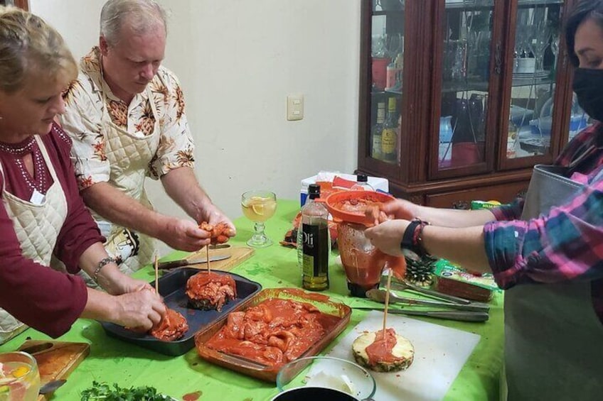 Private Mexican Trompitos Cooking Class in Cozumel