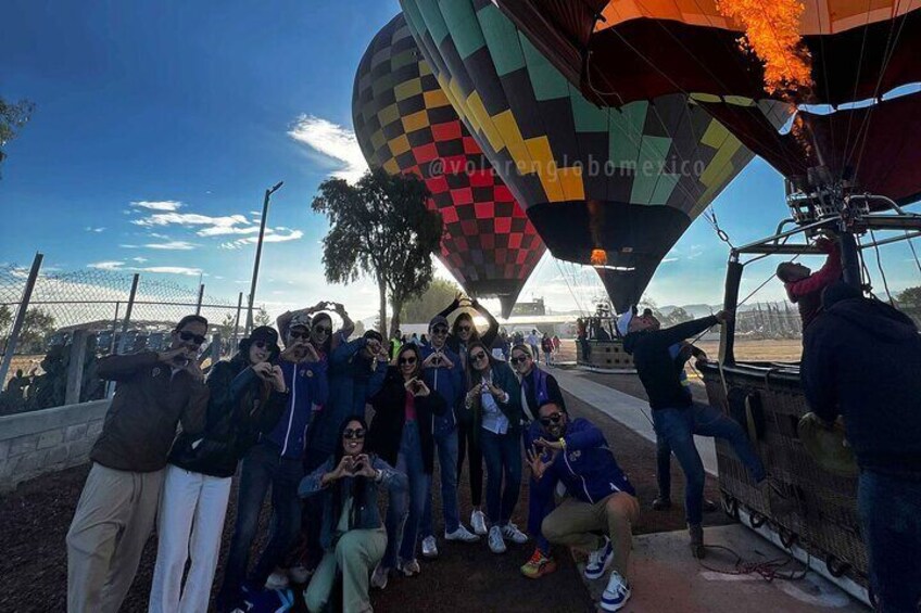 Hot Air Balloon Flight over Teotihuacán