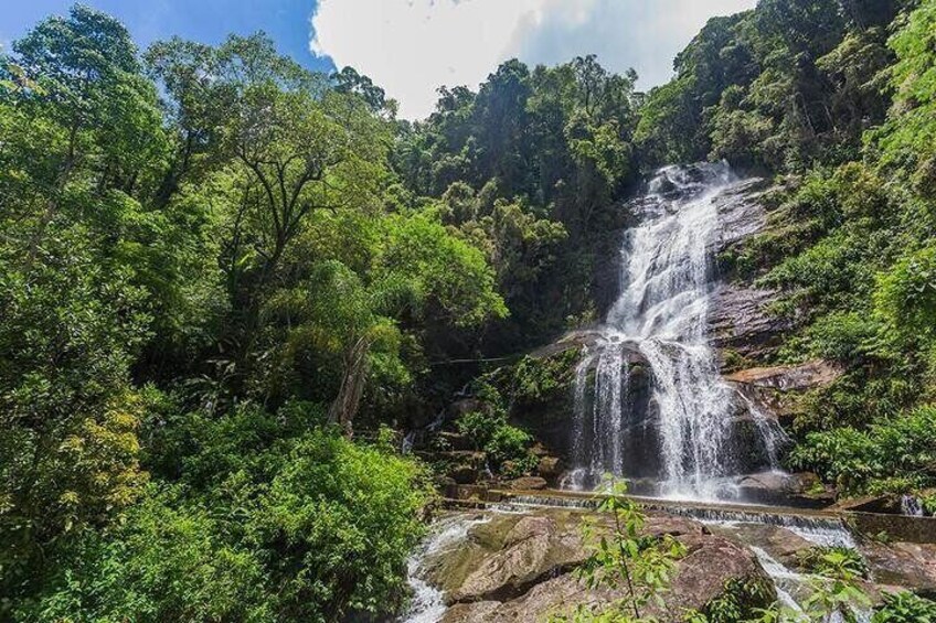 Private 6-hour Hiking Tour In The Tijuca Rainforest – Waterfalls & Viewpoints