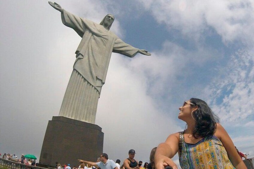 Sugarloaf and Christ the Redeemer Guided Tour