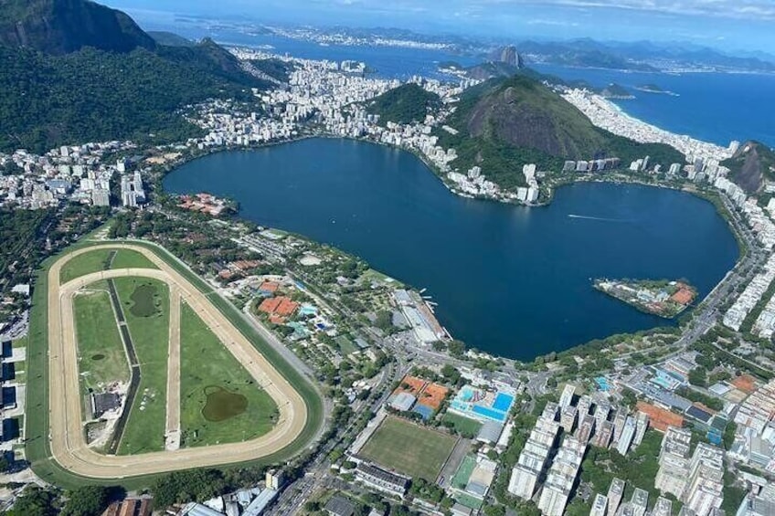 Private Helicopter Tour of Rio de Janeiro with VIP Transportation
