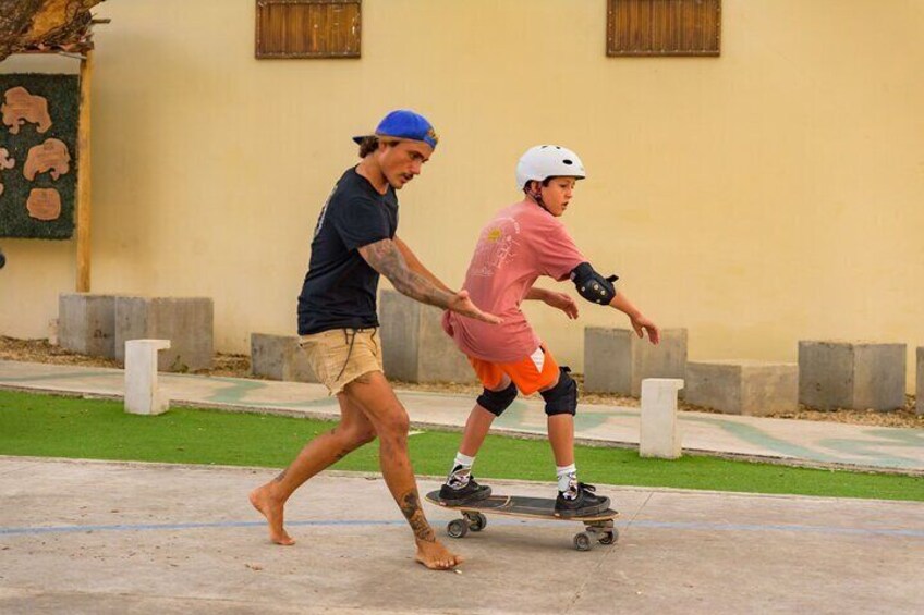 BEST Surf Lessons in Tamarindo and Surf funcional, Surf skate, Ginastica Natural