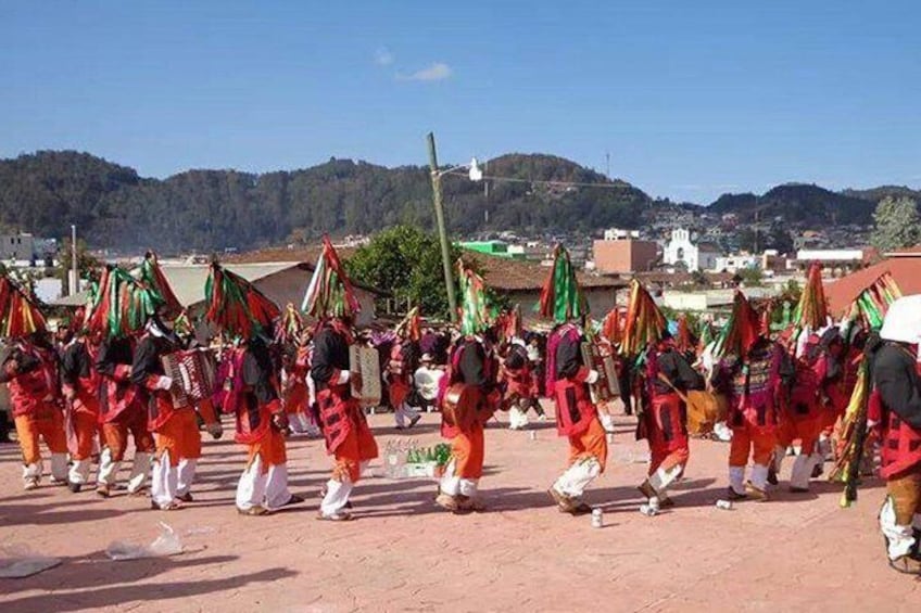 Indigenous villages; Zinacantan and San Juan Chamula.
