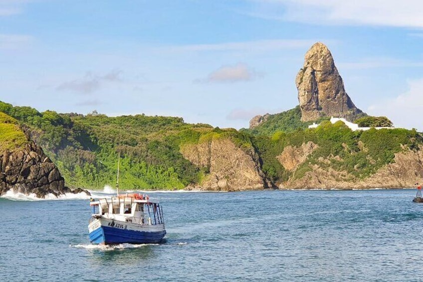 Baia do Sancho Boat Tour