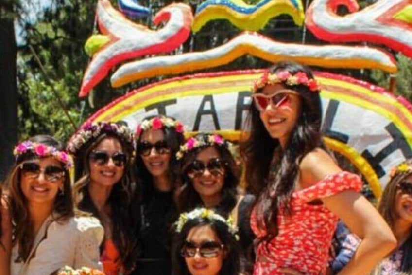 Floating Mexican party by Xochimilco, Open bar and snacks
